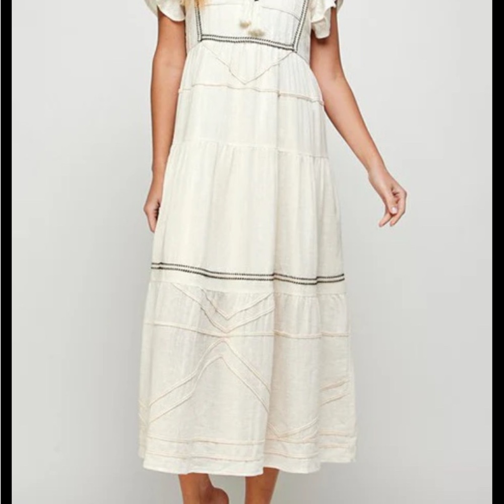 Elegant Cream Maxi Dress